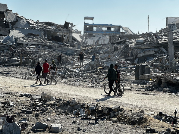 Aid-Convoys-Enter-Gaza