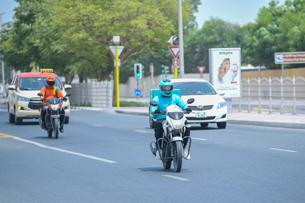 Dubai-delivery-riders-safety-rules-1024×683